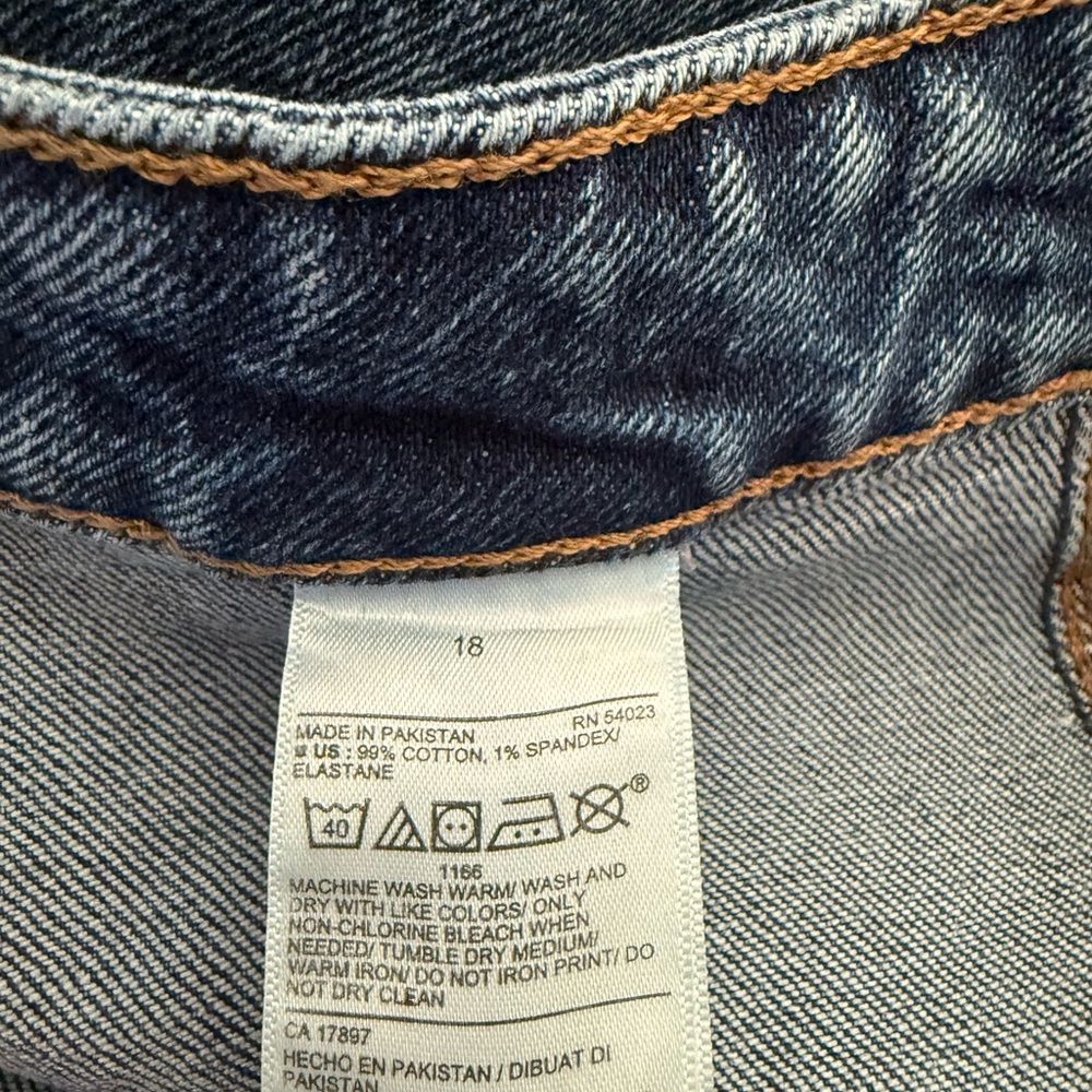 Old Navy Blue Button-Front Denim Midi Skirt - Picture 4 of 4
